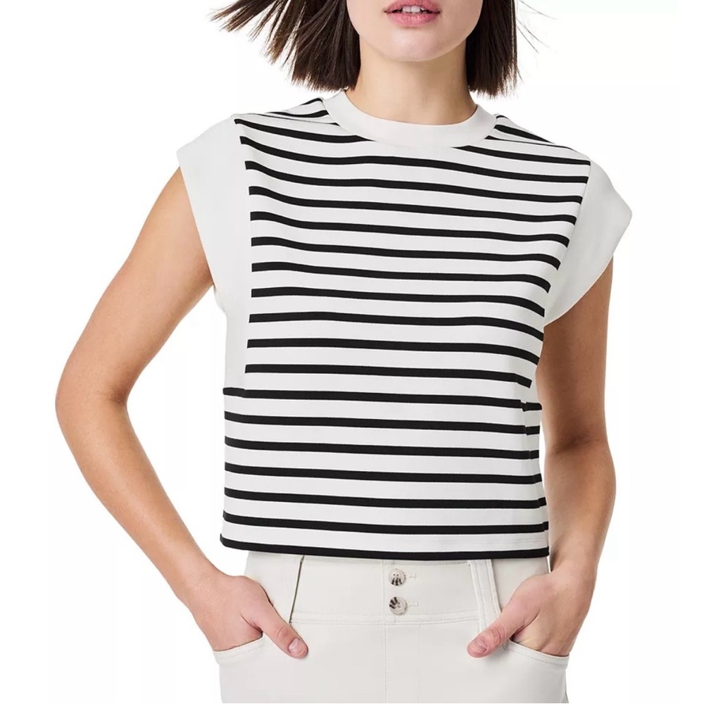 Spanx AirEssentials Crewneck Tee Size Medium